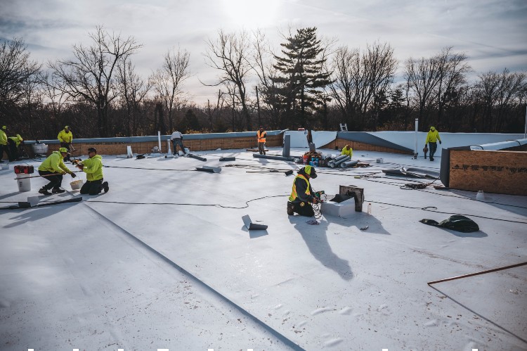 Commercial TPO roof installation